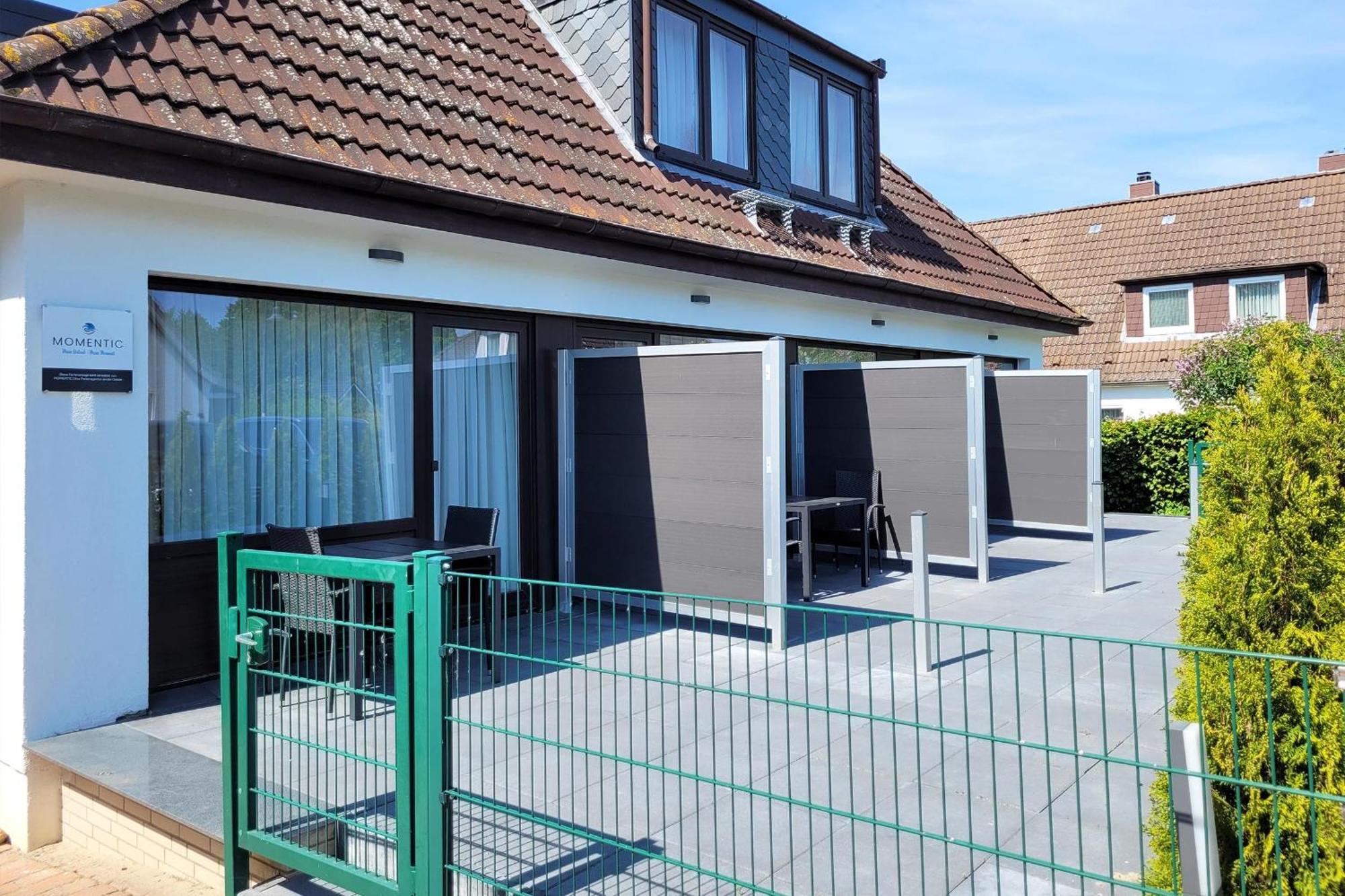Strandnahe Ruheoase: Hochwertige Mit Terrasse Und Boxspringbett * Scharbeutz